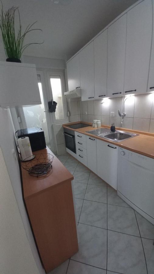Urban Apartments Mostar Bagian luar foto