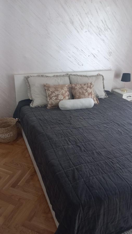 Urban Apartments Mostar Bagian luar foto