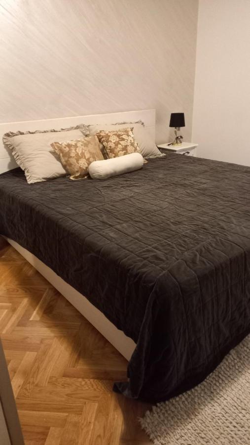 Urban Apartments Mostar Bagian luar foto